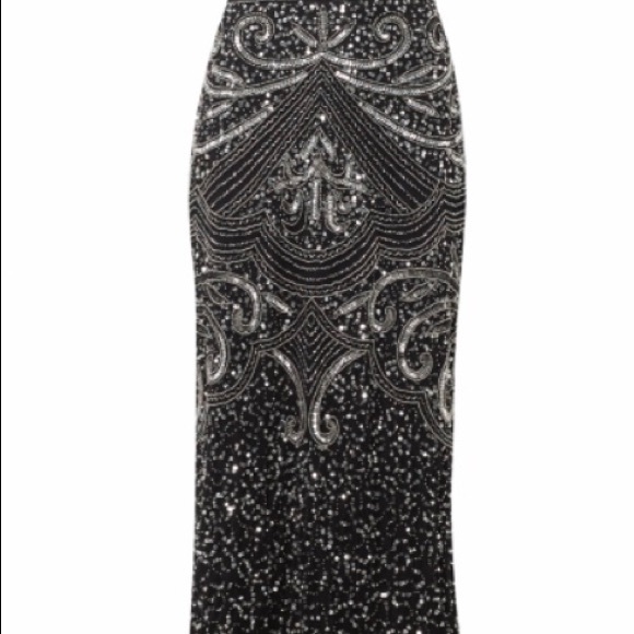 Black and Silver Sequined Gown - Picture 3 of 3